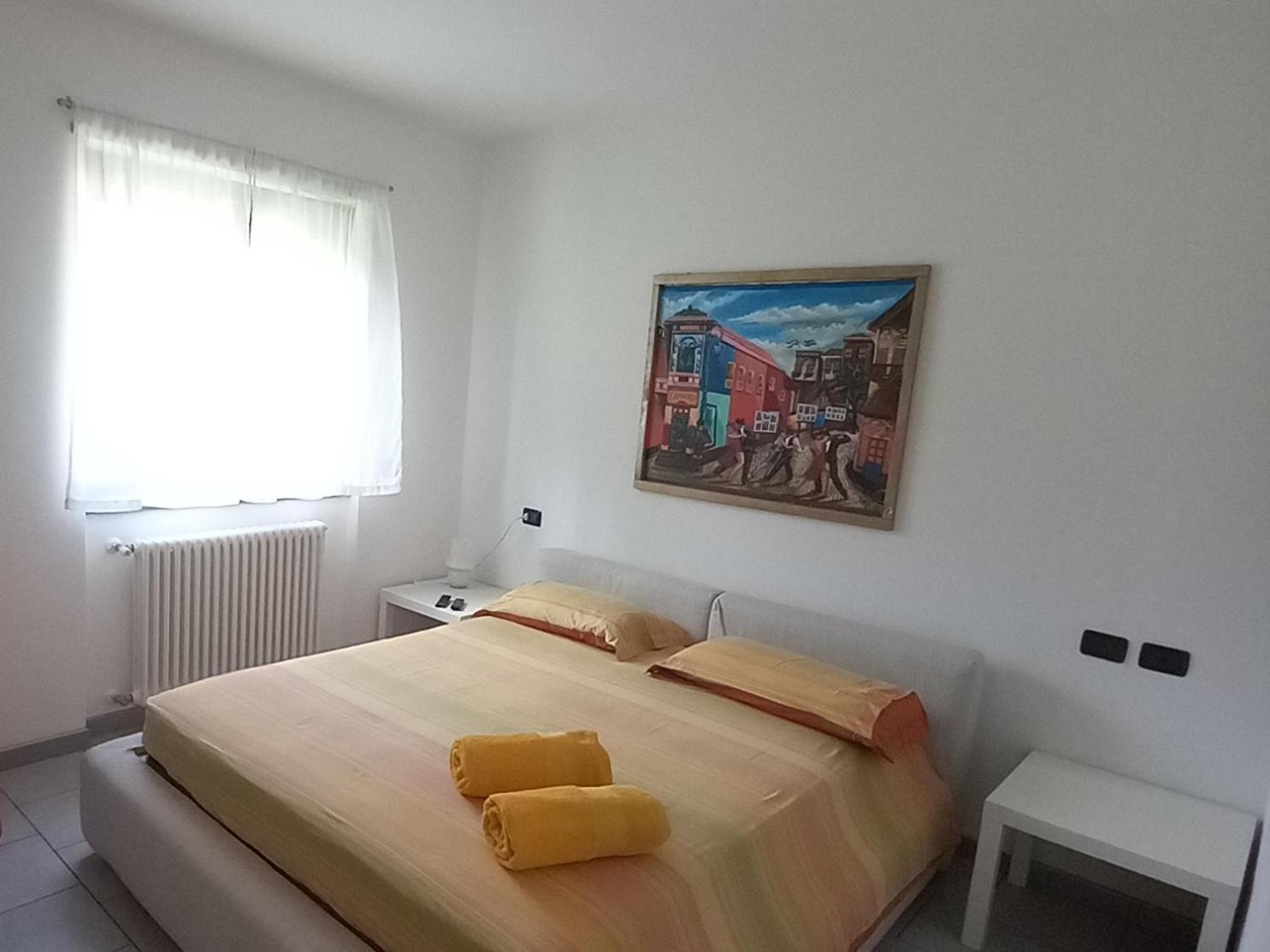 B&B Zia Vivina Sorico Szoba fotó