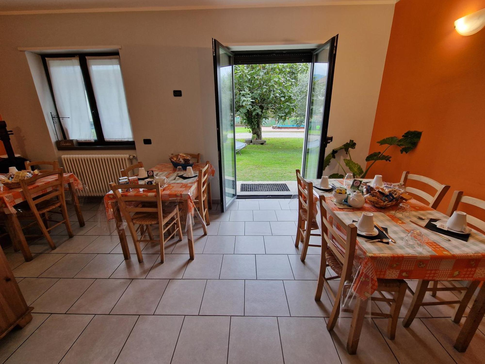 B&B Zia Vivina Sorico Kültér fotó